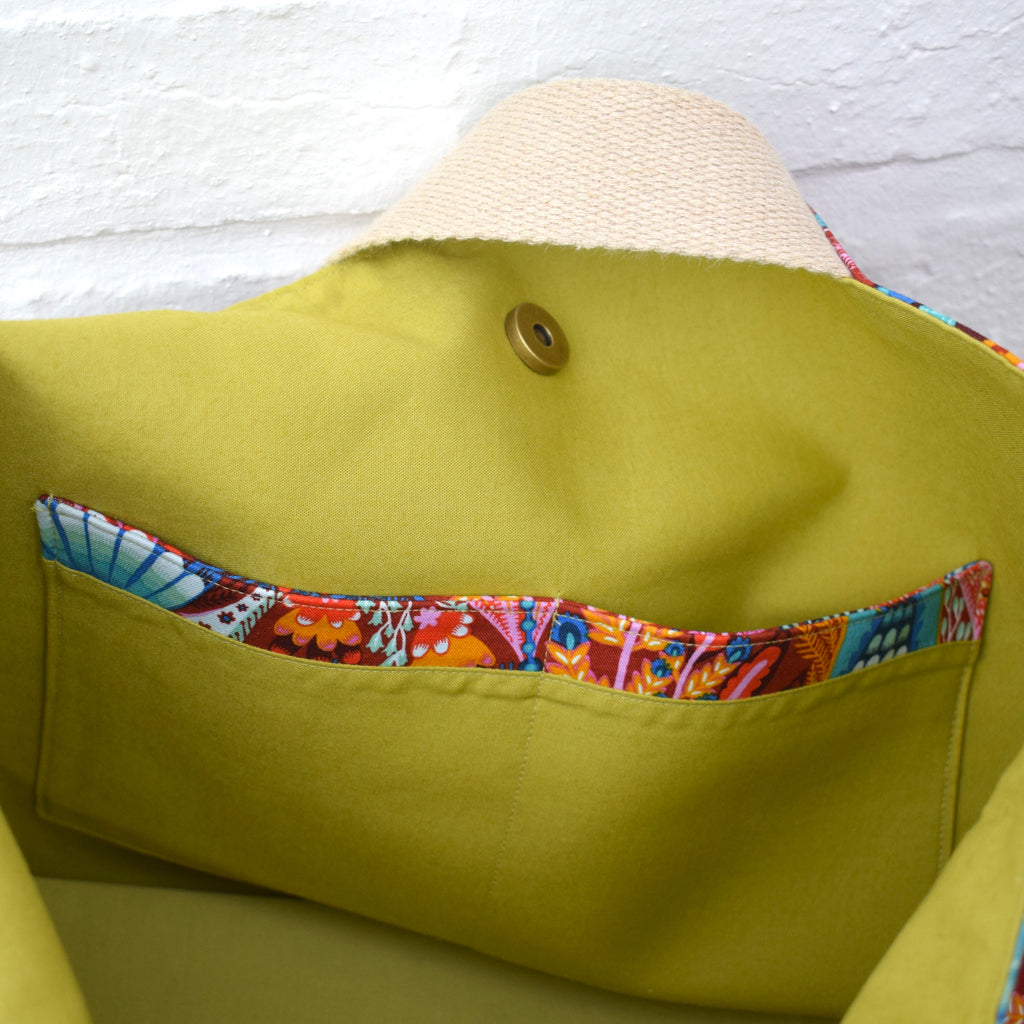 Wild Garden Everyday Bag